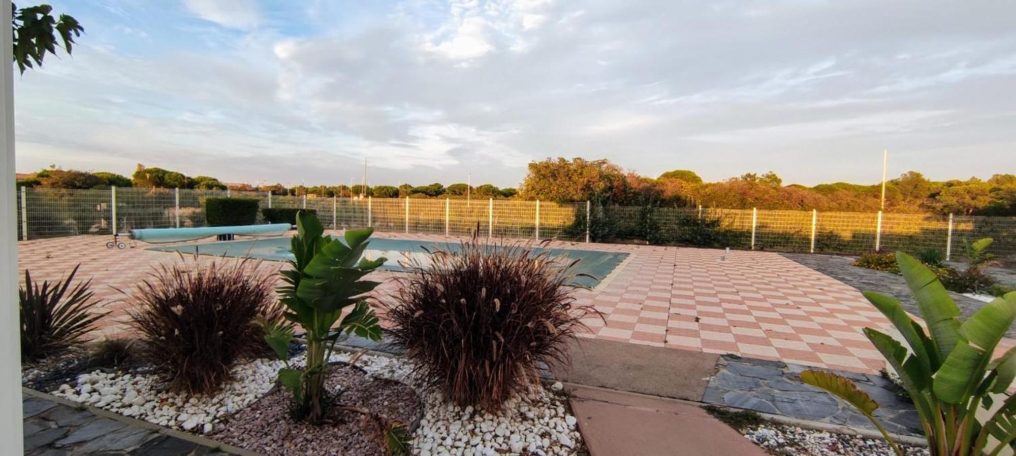 Studio Avec Vue Sublime Sur L'Etang Et Les Montagnes Catalanes Le Barcares Exterior photo